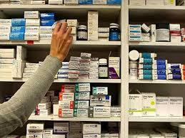 استثماراتها تبلغ 45 مليار جنيه.. أزمة الدولار تهدد صناعة الدواء بمصر