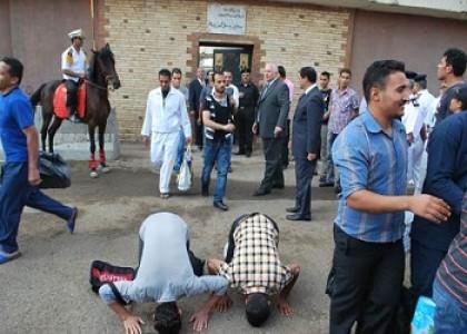 العفو عن 143 سجينا