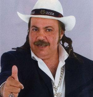 القبض على نجل طلعت زكريا بوضع مخل بالاداب