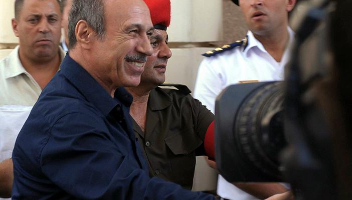 مصدر أمني: العادلي ما زال في محبسه بمزرعة طره