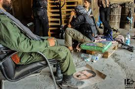 المعارضة تقترب من وسط دمشق وتتقدم شمال حلب