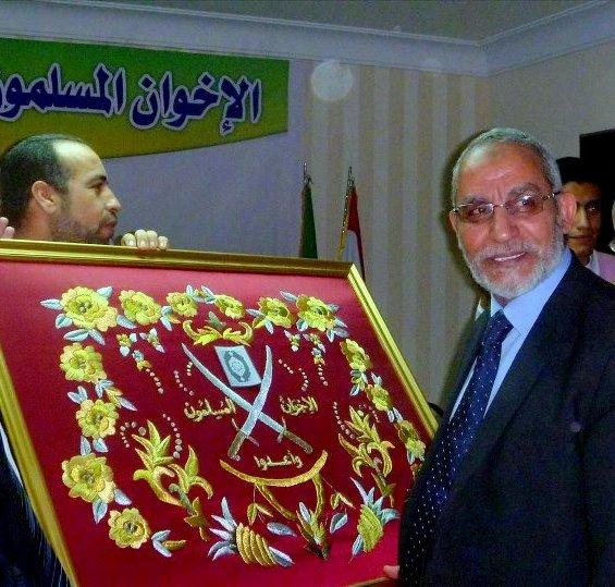 بديع:من حقنا أن ندافع عن أنفسنا ومقراتنا ولن نفرط فيها