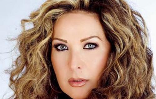 بالفيديو..الفنانة رغدة تسب السيدة عائشة