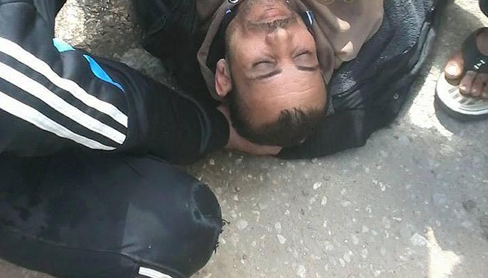 سيارة شرطة تدهس شابا بدمياط وتتركه غريقا في دمه