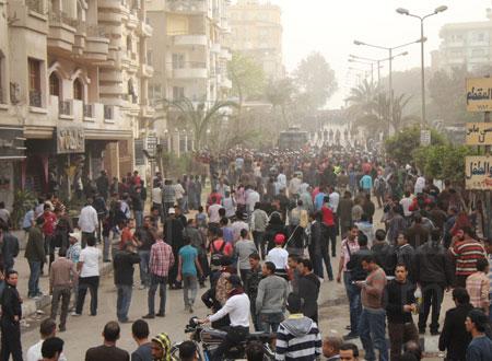 النيابة تحقق مع 6 متهمين في أحداث المقطم