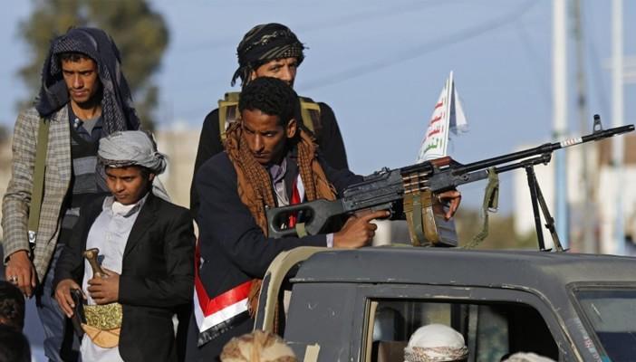 بعد صفقة الحوثيين لتهريب اليهود.. يمنيون: اتضحت معالم اللعنة