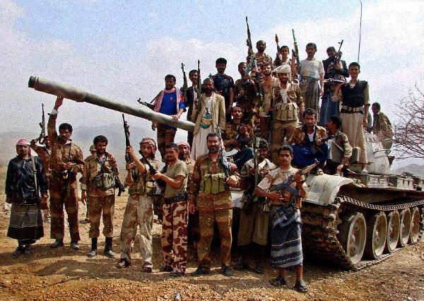 محلل إعلامي: حرب إقليمية واسعة إذا ردت إيران على عاصفة الحزم