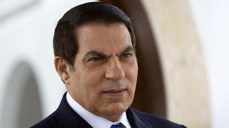 الحكومة التونسية تتبرأ من تصريحات متحدثها الرسمي بشأن عودة بن علي