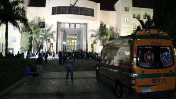 تعليق الدراسة بجامعة “مصر الدولية” بعد اشتباكات عنيفة