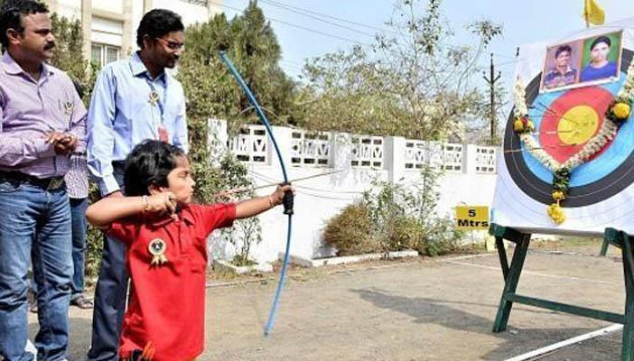 “أصغر رامية” بالهند.. لا تتجاوز 3 أعوام