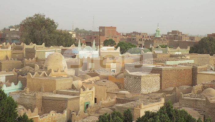 مدافن القوصية تحولت إلى بؤر إجرامية في أسيوط