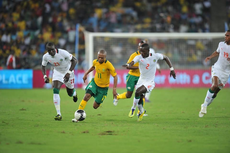 بالفيديو.. جنوب إفريقيا تحرز هدفًا خياليًا في مرمى الكاميرون