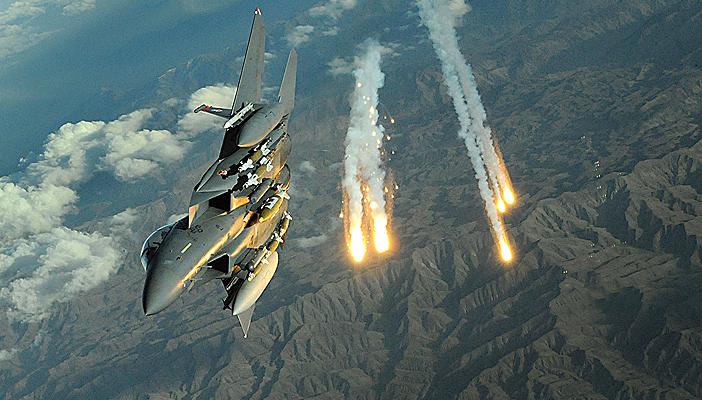 قصف جوي يستهدف حقلًا نفطيًا في محافظة مأرب اليمنية