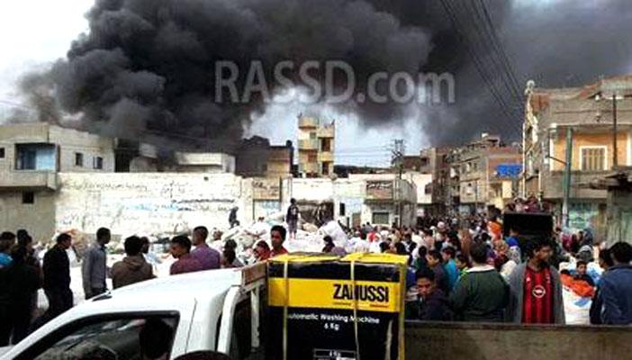 النيران تلتهم مصنعًا للغزل بكفر الشيخ