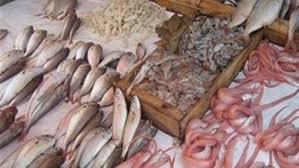 “خليها تعفن”.. دعوات واسعة لمقاطعة شراء الأسماك