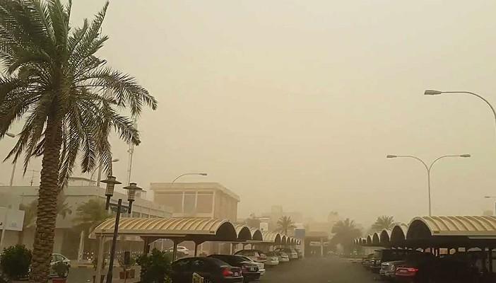 طقس الأحد.. تدهور الرؤية الأفقية بسبب الرياح