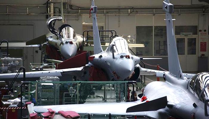 مصر تشتري أسلحة بمليارات من فرنسا