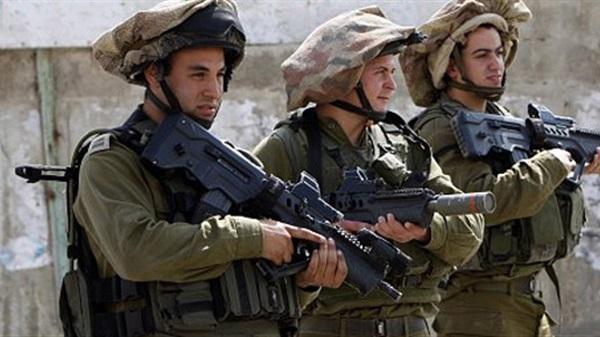 الجيش الصهيوني يعلن قتل مسلحين حاولا التسلل عبر سوريا