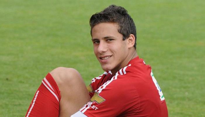 إنفوجرافيك.. مشوار رمضان صبحي مع الأهلي والمنتخب