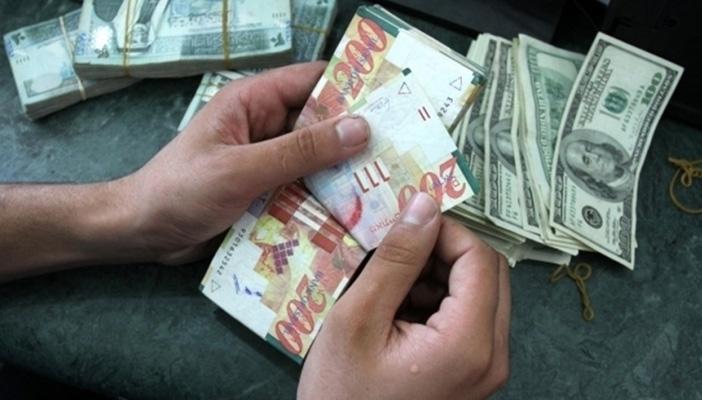 “معاريف”: تداول الشيكل الإسرائيلي داخل البنوك المصرية يثير أزمة شعبية