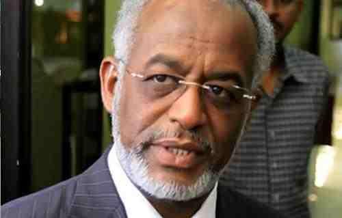 وزير خارجية السودان يصل إلى القاهرة