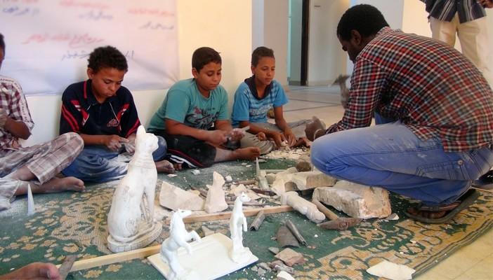 فن النحت في الصعيد بين الإهمال والاندثار