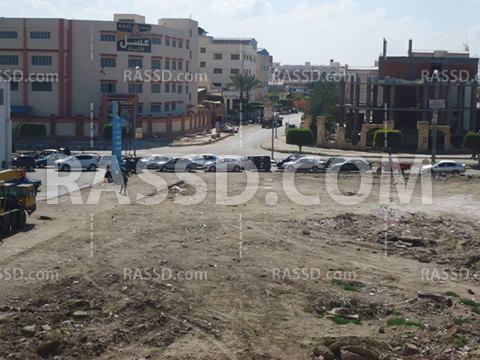 طوابير السيارات تغزو دمياط وسط غضب الأهالي