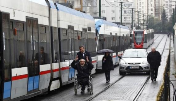 انقطاع مفاجيء للتيار الكهربائي في أنحاء واسعة من تركيا