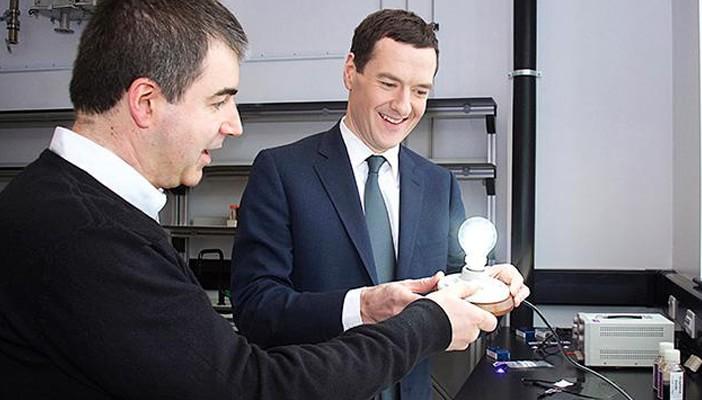 باحثون يطورون مصباحًا جديدًا أرخص وأقل استهلاكًا للكهرباء