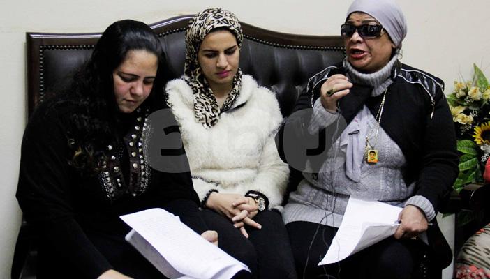 بالصور.. مؤتمر للمحامين ضد ضباط قسم المعصرة بعد اعتدائهم على محامية