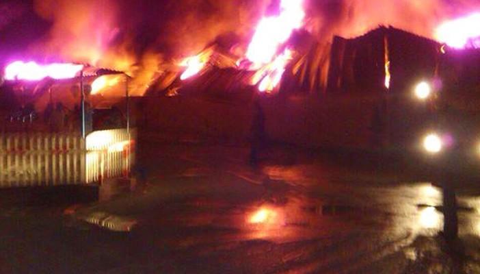 مقتل 23 عاملًا في غارات لعاصفة الحزم على اليمن