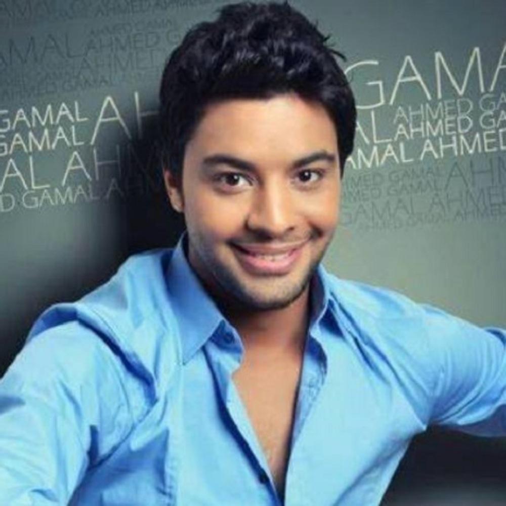 للمرة الثانية خلال أسبوع.. تعرض المطرب أحمد جمال لحادث سير