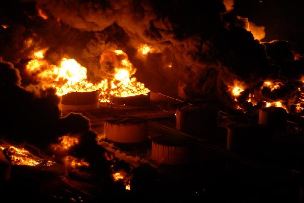 مصدرعسكري يكشف حقيقة انفجارات المعادي