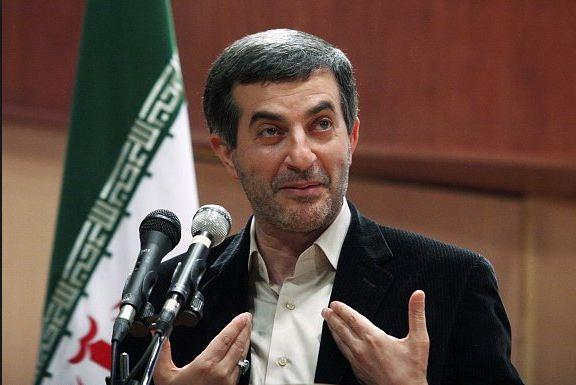 “نجاد” يمهد الطريق أمام مستشاره لرئاسة البلاد