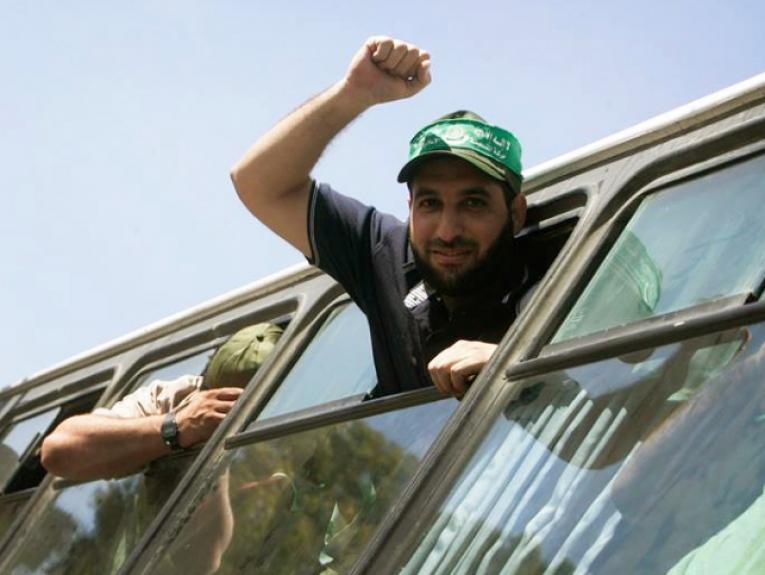 صالح النعامي: نقل ملف مواجهة عملاء غزة للفضاء الإعلامي يضر ولا ينفع