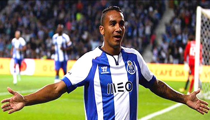 بعد رحيل دا سيلفا للريال.. بورتو يسعى لضم دوجلاس من برشلونة