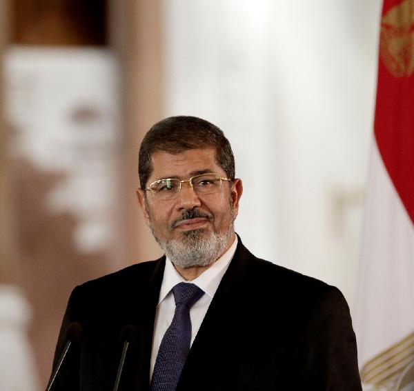 الرئاسة:مرسي لن يلتقي بعثة الصندوق وتفاصيل القرض مع الحكومة