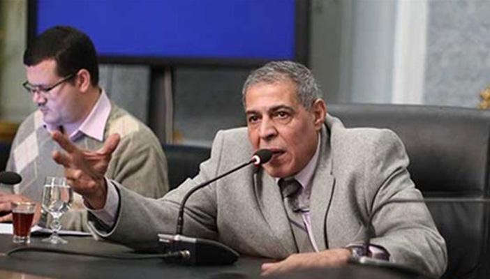 نائب برلماني: على الحكومة دعم شركات الأدوية بدلا من رفع أسعارها