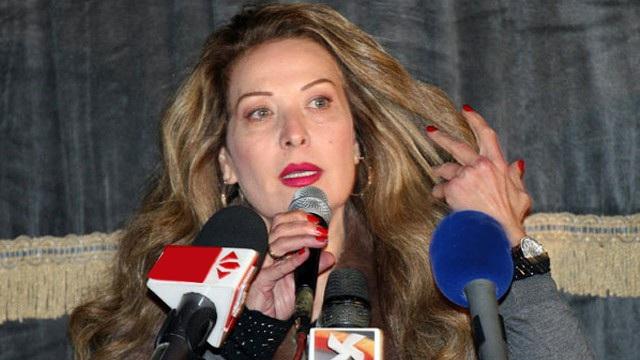 النيابة تحقق مع الفنانة رغدة لسبها للسيدة عائشة