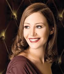 منة شلبي تفوز بجائزة أفضل ممثلة في مهرجان تطوان عن فيلم “نوارة”