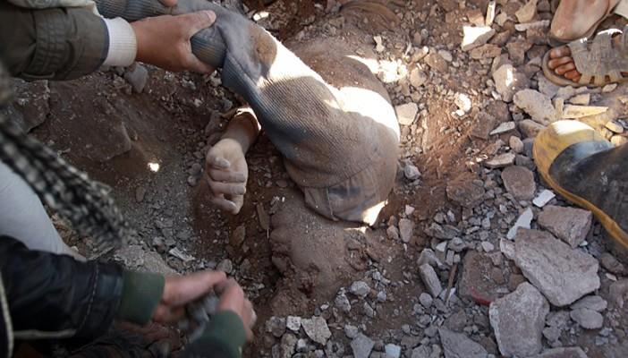 مقتل تسعة أفراد من عائلة واحدة في ضربة جوية قرب صنعاء