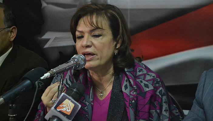 منى ذو الفقار تطالب بتغيير الثقافة الدينية عند المصريين