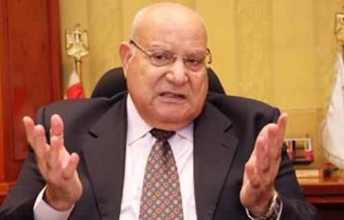 وزير النقل في حكومة الانقلاب يُقيل رئيس هيئة المترو