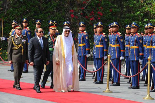 جامعة القاهرة تمنح الملك سلمان الدكتوراه الفخرية