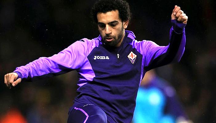 بالفيديو.. صدمة على وجه والد محمد صلاح بعد خسارة فيورنتينا