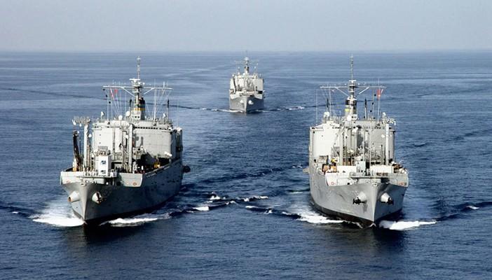 إيران ترسل سفنًا حربية لخليج عدن ومضيق باب المندب