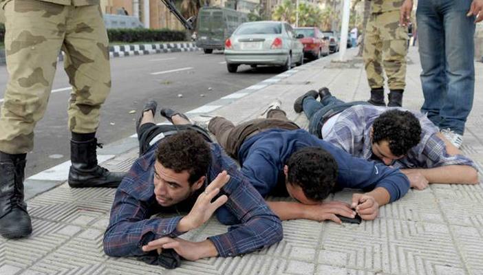 العنف و”الإرهاب” المحتمل.. من القوات المسلحة وإليها