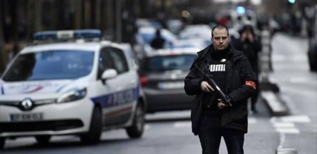 مقتل شخص وإصابة آخرَين في إطلاق نار بمجمع تجاري في فلوريدا