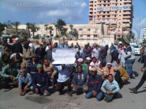 إضراب مفتوح لعمال “النظافة” في محافظة بورسعيد