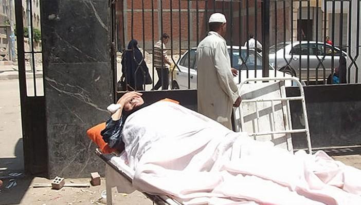 القضاء الإداري تصدر 12 حكمًا بأحقية الفقراء في العلاج المجاني